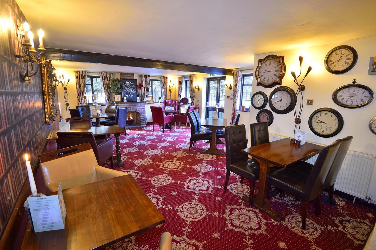 The Roundabout Hotel Pulborough Zewnętrze zdjęcie